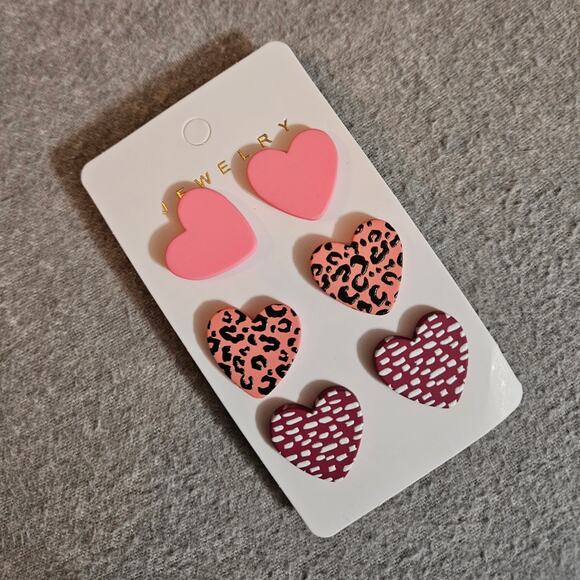 Jewelry Boutique Set of 3 Heart Stud Earrings Pink Animal Print - Picture 4 of 7